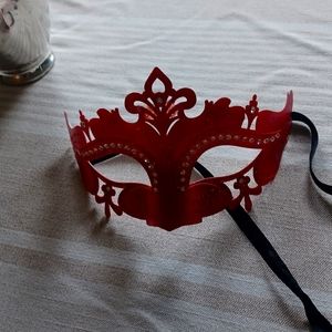 Mardi Grau Get ready to celebrate sturdy red mask with diamontes
